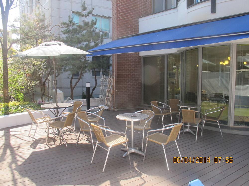 Dw设计酒店 招待所 3*